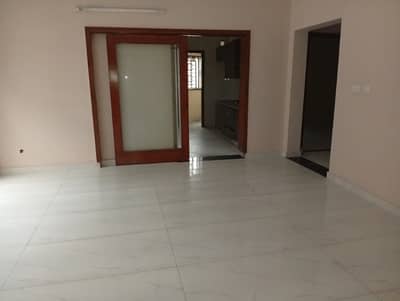 8 MARLA BRAND NEW LOWER PORTION AVAILABLE FOR RENT ONLY FOR SILENT OFFICE ALL FACILITIES AVAILABLE ORIGINAL PICS E. T. C