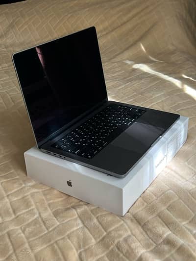Apple MacBook Pro M2 | Clean Condition