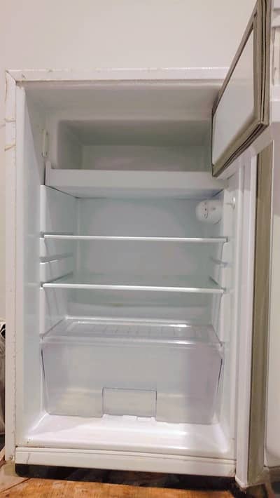 single door mini fridge dawlance.