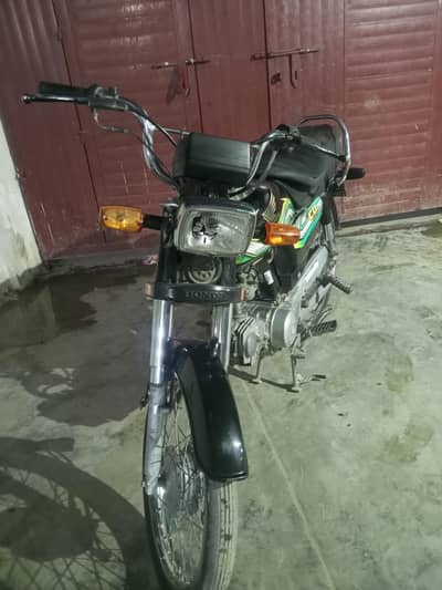 Honda CD 70 for sale