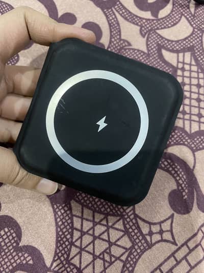 Wireless charge for iphone and watch