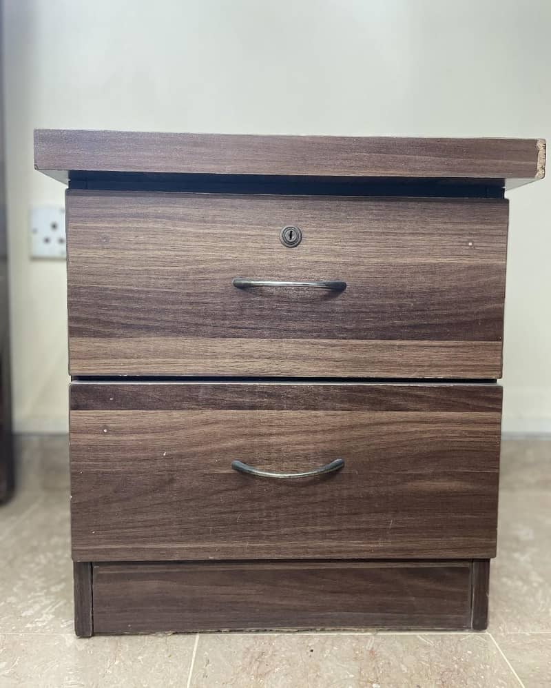 Bed Set + Dressing Table 2