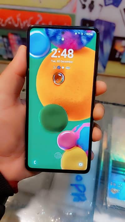 Samsung A72 Dul Sim Official  PTA Box Charje Sath hai