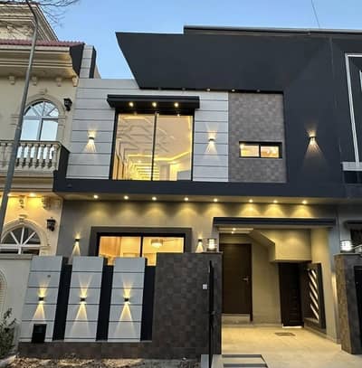 3 Years Installment Plan Luxury 3.5 Marla Brand New House In Park View City Lahore