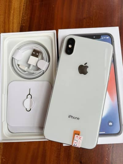 Iphone x 256gb with complete box whatsapp number 03202367705