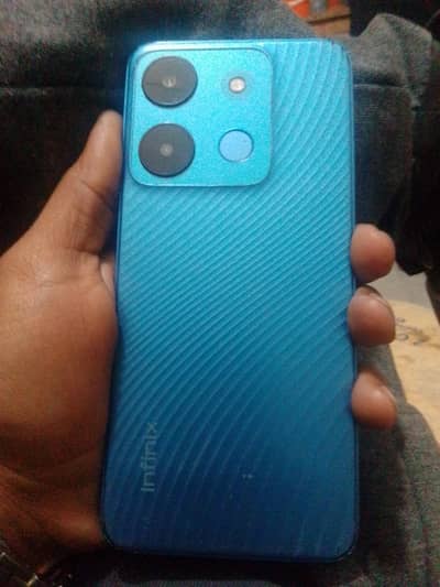 Infinix smart 7 4/64 all okay