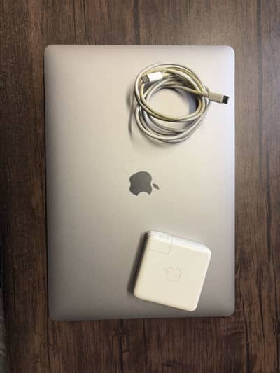 Macbook Pro 2018 | 32/512 | 4gb Graphic Card | Best for Video editing