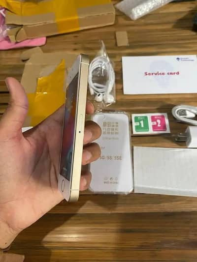 iPhone 5s 64GB for sale My Watsapp number 0346/84/44/939