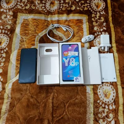 Huawei y8p mobile Phone is 10/10 Condition