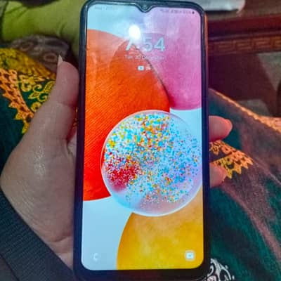 Samsung mobile condition  10 by 9