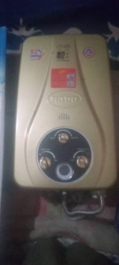 Gas gyser 8 ltrs