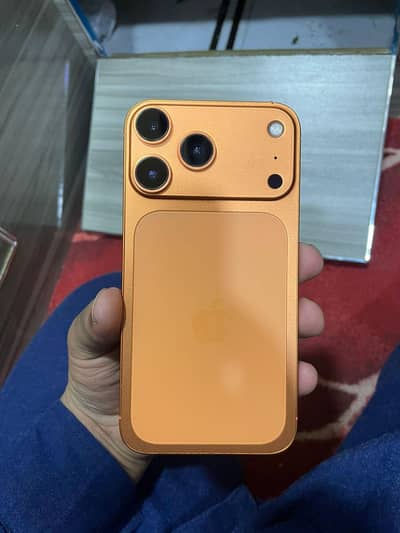 IPHONE XR CONVERTED IPHONE 17 PRO