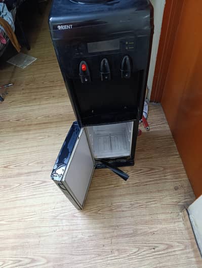 orient dispenser  cold and hot  for .  Cell