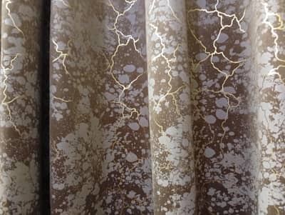 only 15 days used curtain