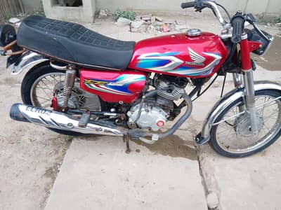 Sasti Bike Honda 125/ Kam qimat ma