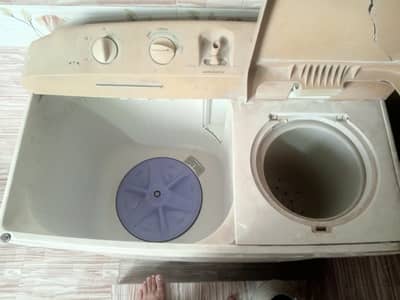 dawlance washing mechine with dryer