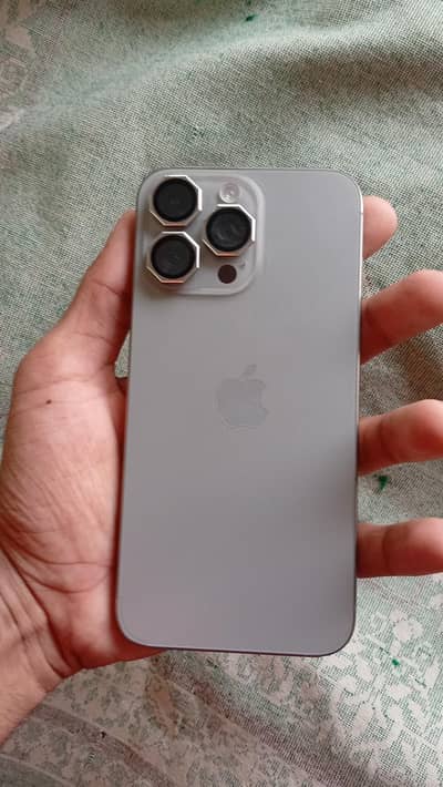 iphone 15 pro max natural titanium