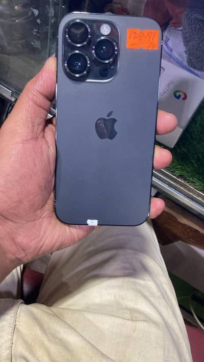 iPhone 14 pro ganiun water pack all ok