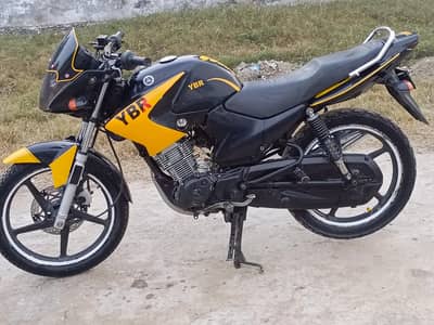 Yamaha yb r 215  model 0333//1546//747