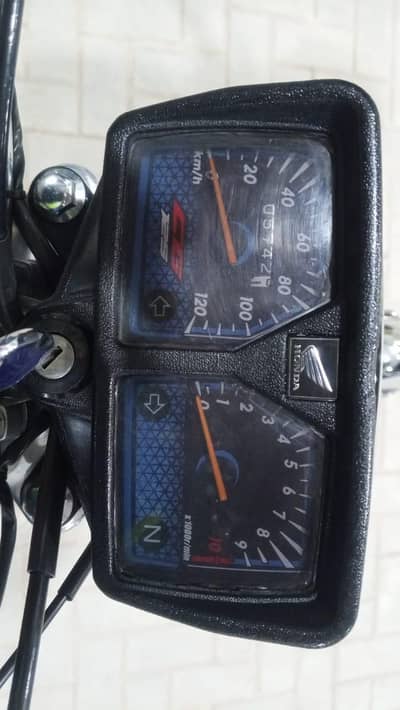 Peshawar Invoice Pokh 25 Modal One Hand Use Only 10/10 Condition