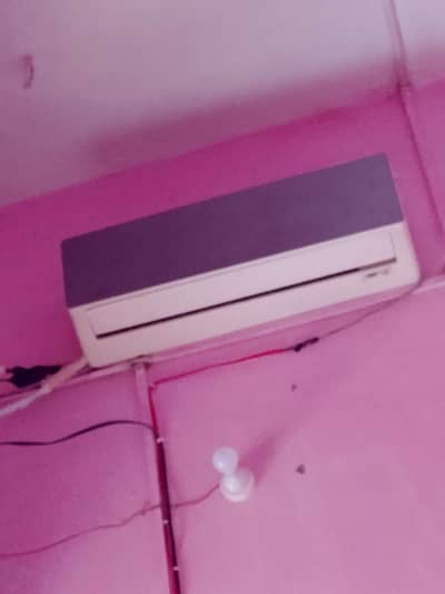 Ac Orient 1.5 ton vip cooling urgent sale