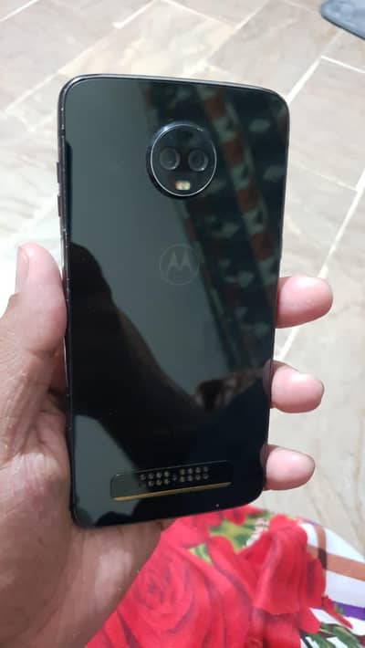 Motorola Z3 100% Sealed. All Okay.