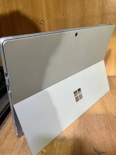 MICROSOFT SURFACE PRO  i7 7TH Generation 16GB/1TB SSD fresh Uk import