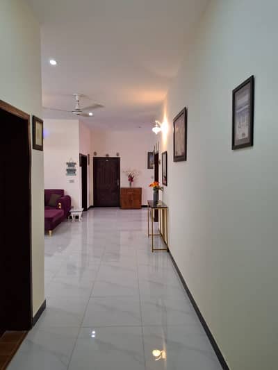 10 Marla 1s floor available for Rent