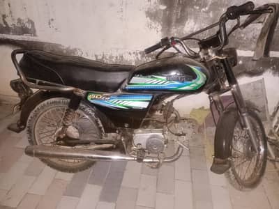 I'm selling my bike unique 2023 model seld Engine but to nut Geniun i