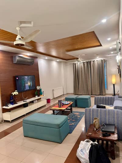 We are offering 1 & 2,3 Bedroom fully furnished apartments available for daily booking in the prime and peaceful area of F-11, Islamabad.