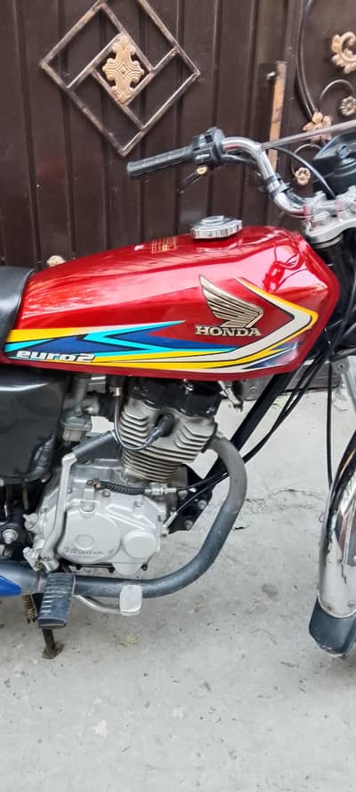 03410724572-03180731172