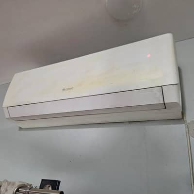 Gree 1.5 ton inverter (10/10) with grauntee