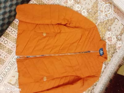 medium size. sell good stuff warm jacket  10/10 condition