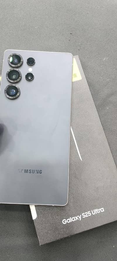 Samsung Galaxy s25 ultra