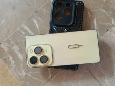 8+8 ram 256 storage what's app number { 03282961580 } i