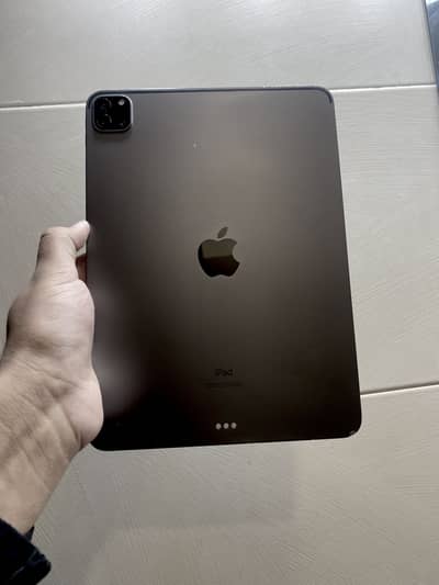 Apple iPad Pro M1 Chip 3RD Gen Space Gray!