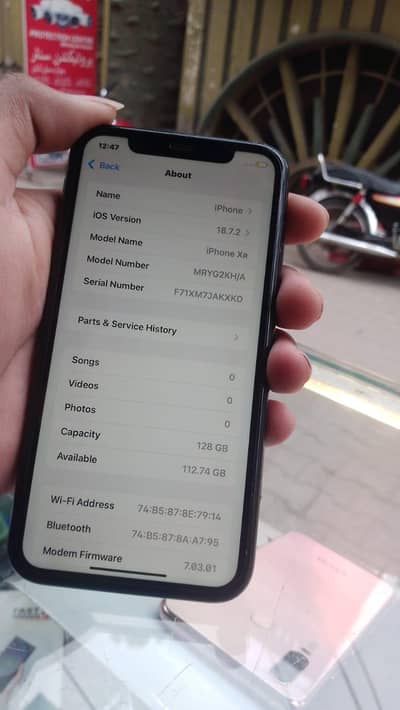 Iphone XR 128GB . PTA Ok face id ok original display