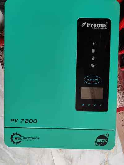 Fronus off grid inverter pv 7200  10/10 condition