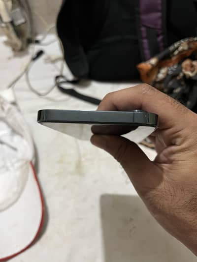 iPhone 12 Pro Max jv