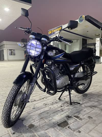 Suzuki gs150 2018