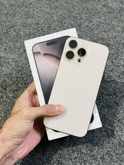 Iphone 16 pro max jv with box