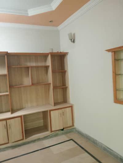 7marla 2beds DD TV lounge kitchen attached baths neat clean upper portion for rent in G 13 2 islamabad