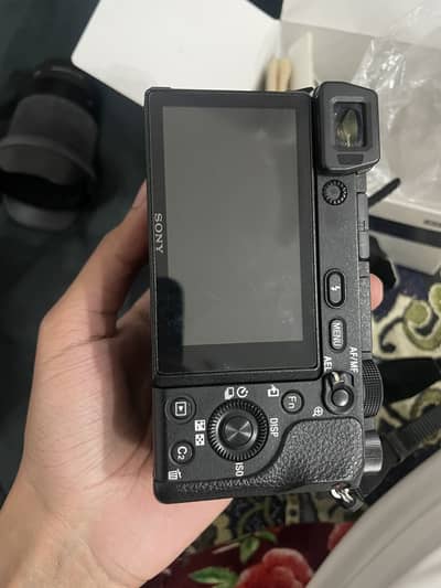 Sony Alpha 6300 + Sigma 16mm 1.4 + 16-50mm