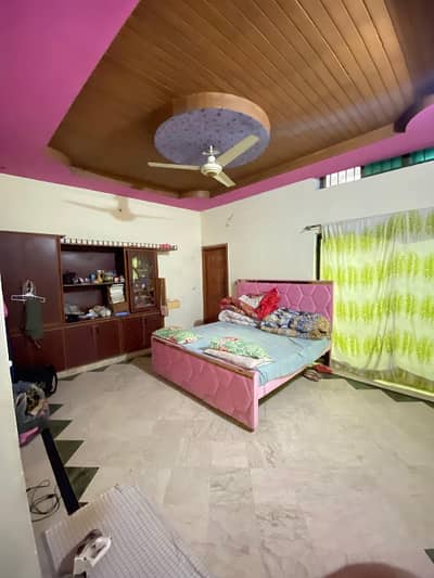 Beautiful Upper Portion Available