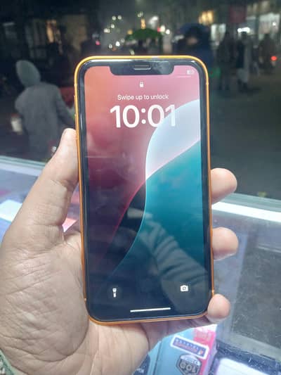 64gb I phone xr convert 17 pro