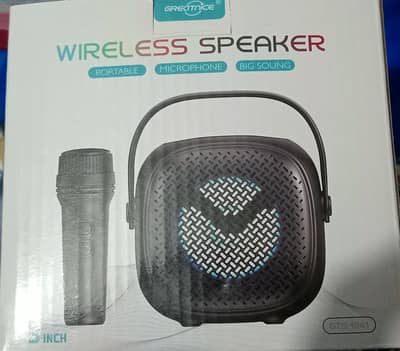 Bluetooth speaker and micro phone