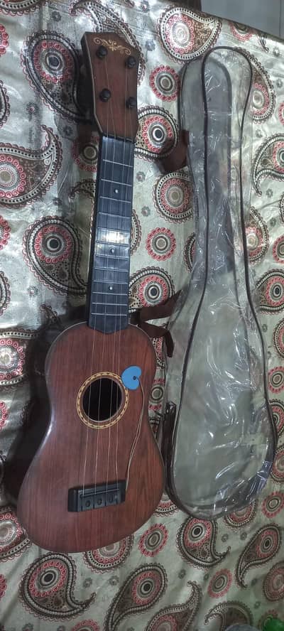 toy guitar 21 inch condition 10/10