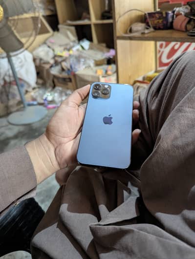 IPhone 12 Pro Max Complete box