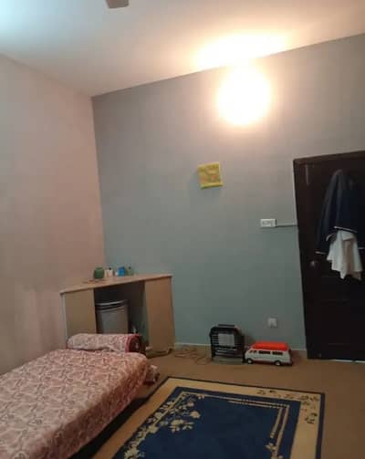 G-10 Size 40*80 Upper Portion For Rent