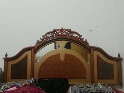 Used Good condition Diko furniture